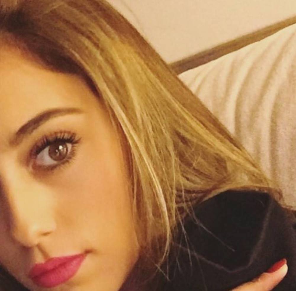 Meet your Posher, Nina